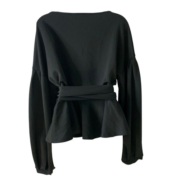 Elegant Black Off-Shoulder Blouse - Picture 9 of 14